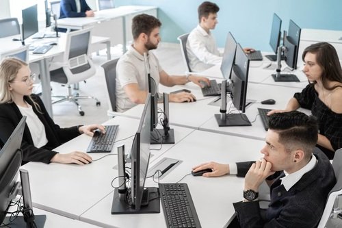 Choosing IT asset management software through the full equipment lifecycle